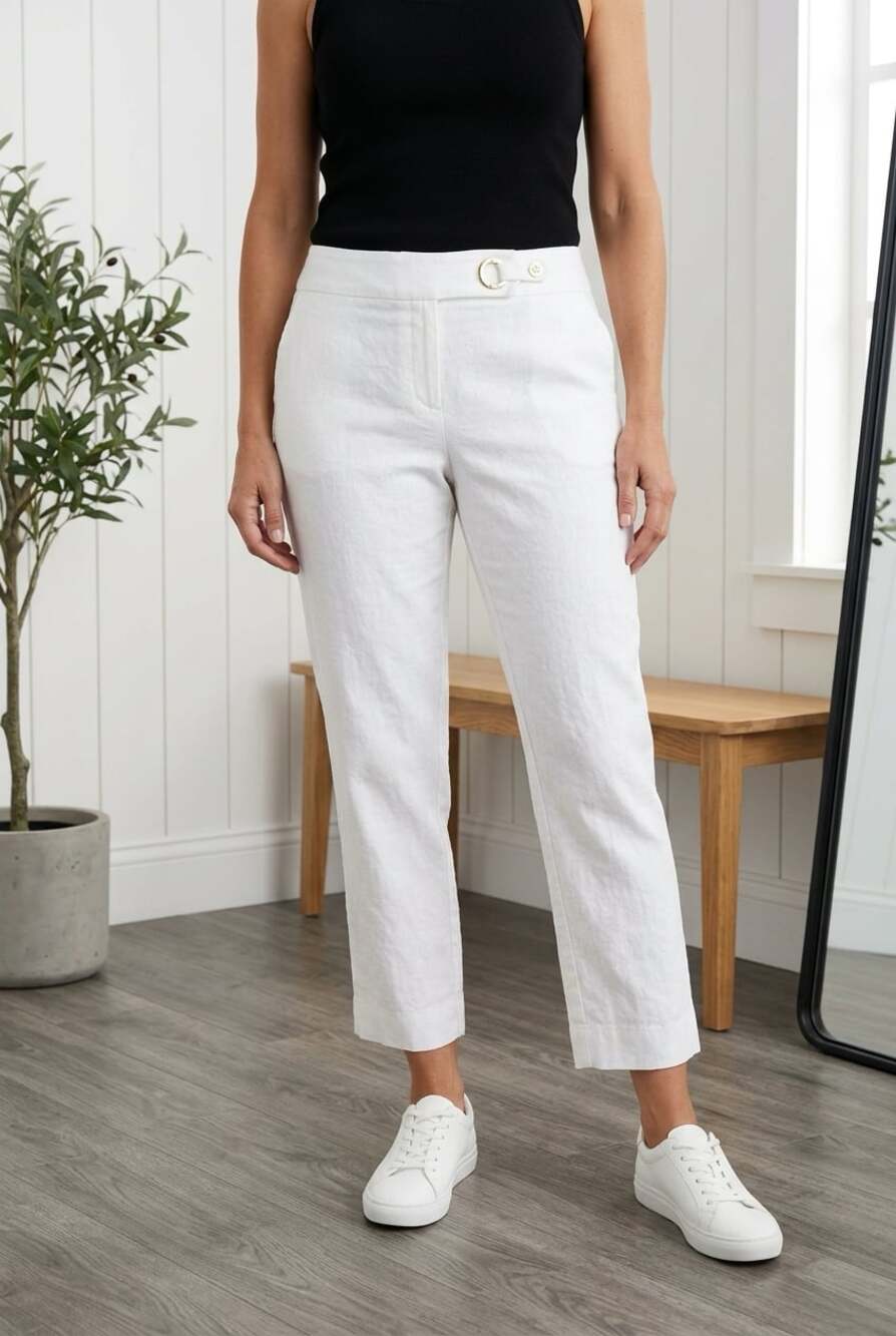Anne Klein White Linen Blend Cropped Pants with Gold Hardware